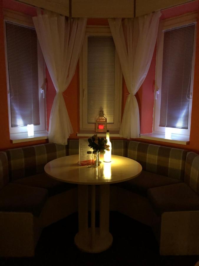 Restaurace A Penzion Maja Benecko Extérieur photo